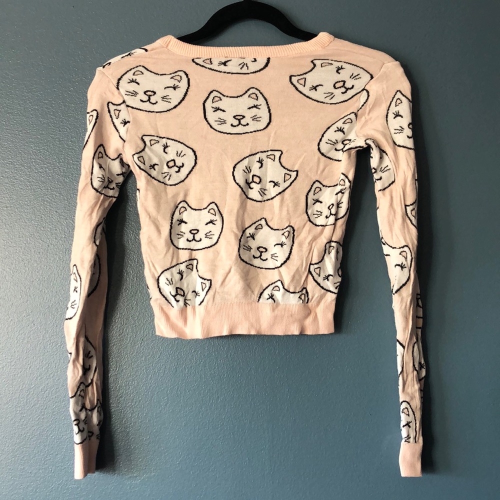 Cat sweater! - Picture 2 of 2